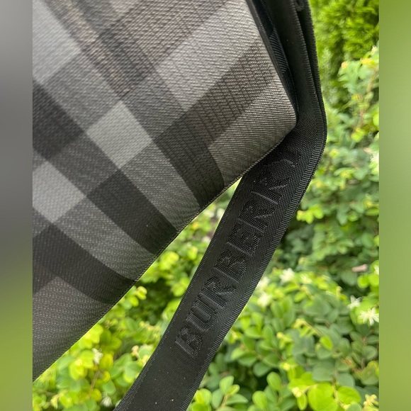 BURBERRY MEN’S BLACK Nova Check Grey black leather CROSSBODY MESSENGER BAG - Picture 15 of 16